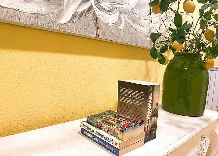 Al Politeama Bed & Breakfast 3*